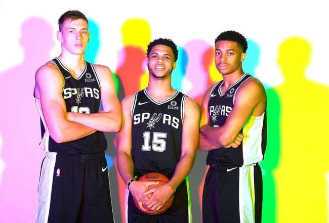 能否在库里 能否在库里