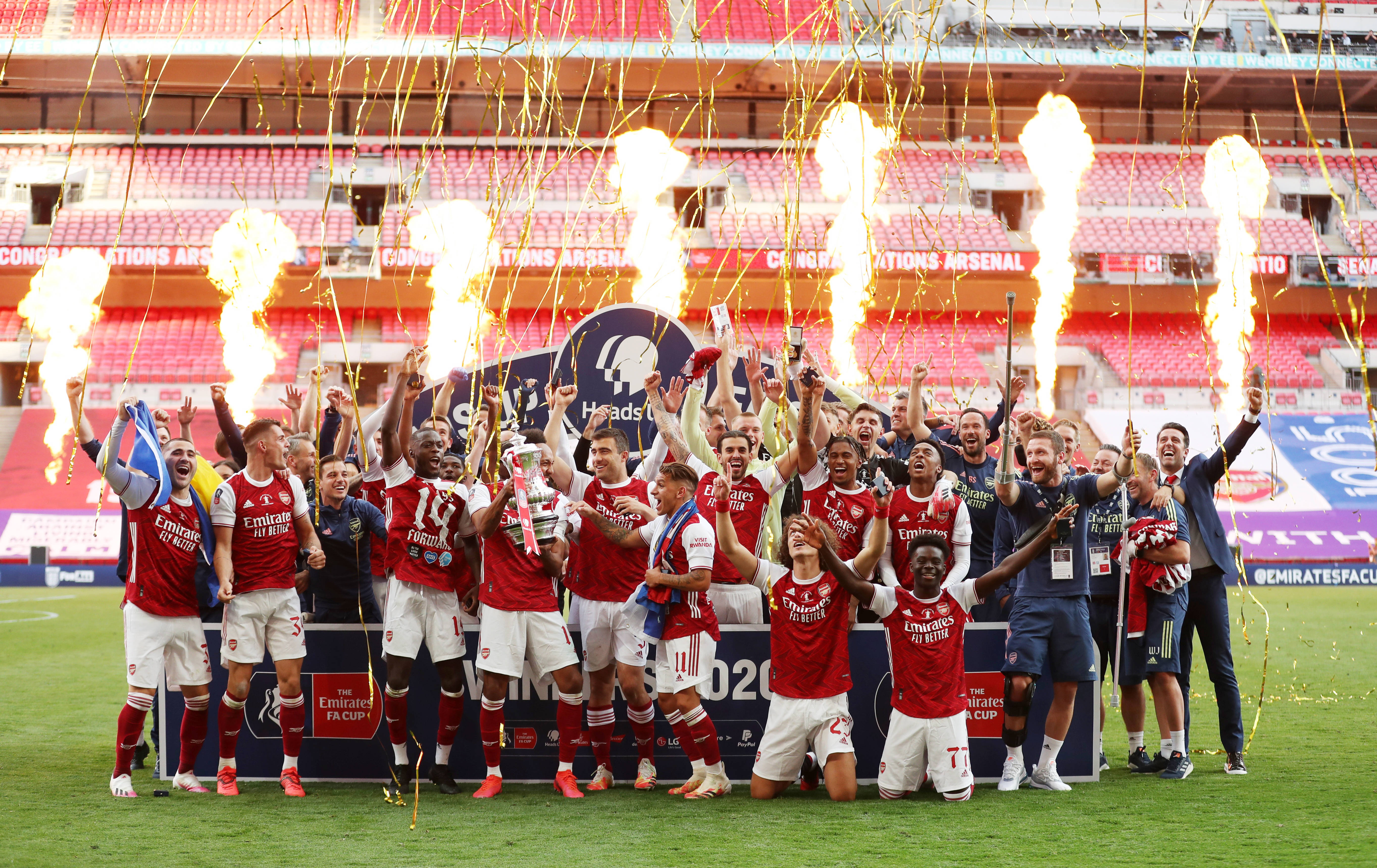 牌资产与球 牌资产与球